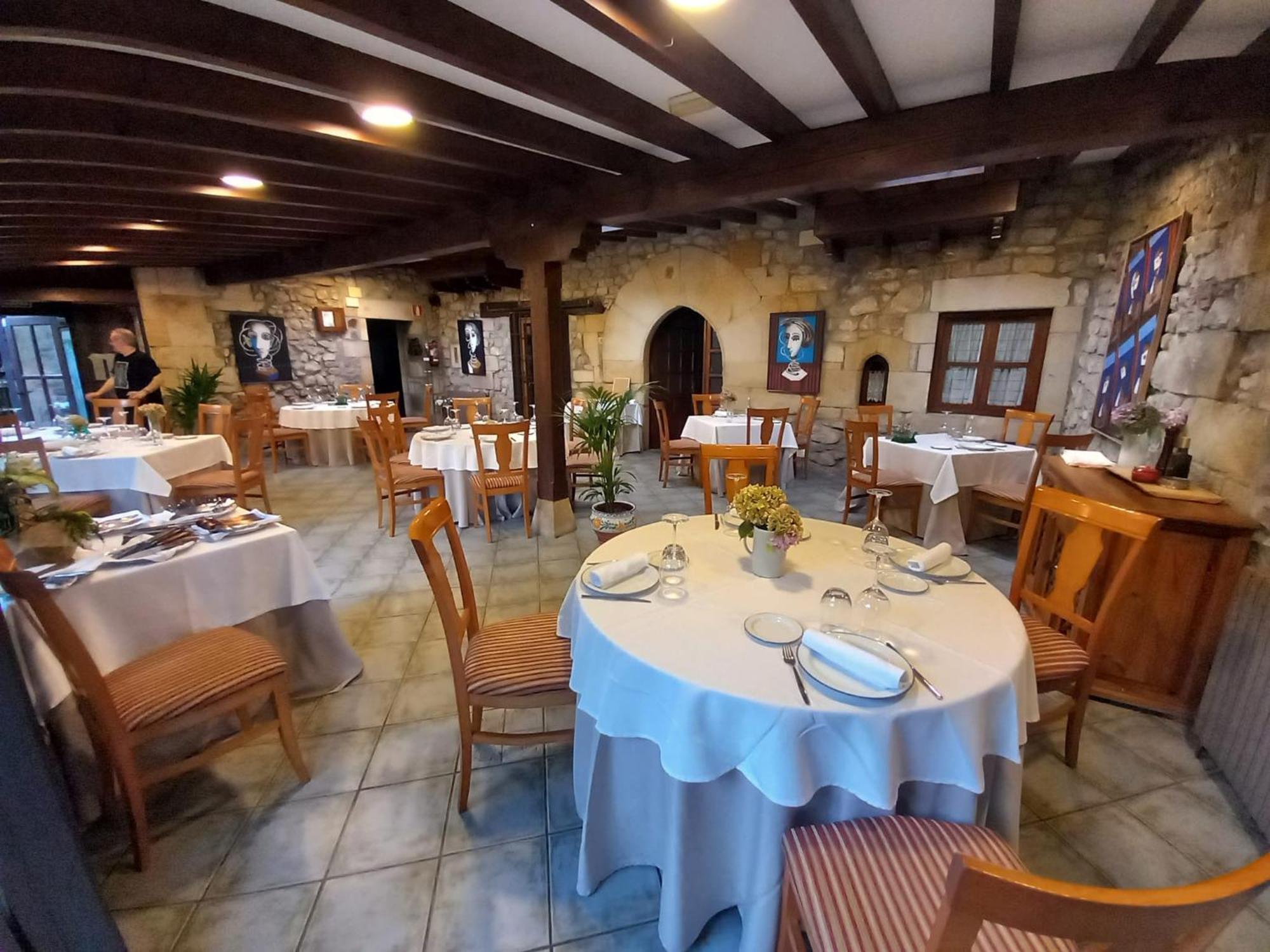 El Pucheru 4 Almas Hotel Barcenaciones Ngoại thất bức ảnh